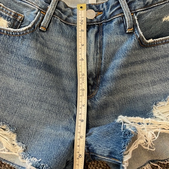 Frame Le Grand Garçon Short - Picture 6 of 7